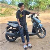Mustan